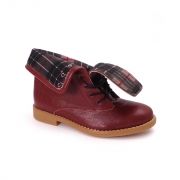 Women’s burgundy sports boots 
