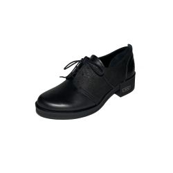 Стилни дамски обувки в черна напа и сатен