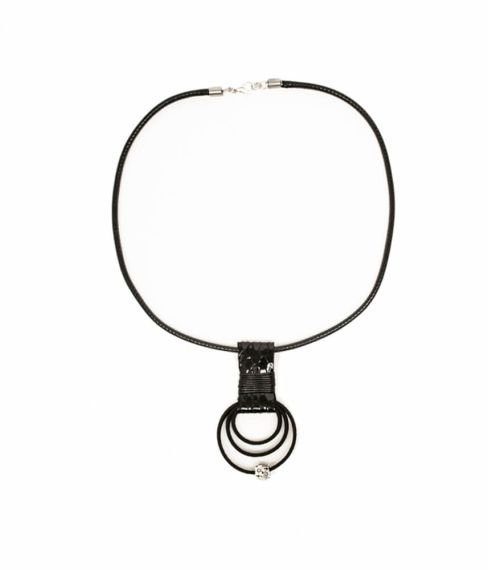 Stylish necklace of velour