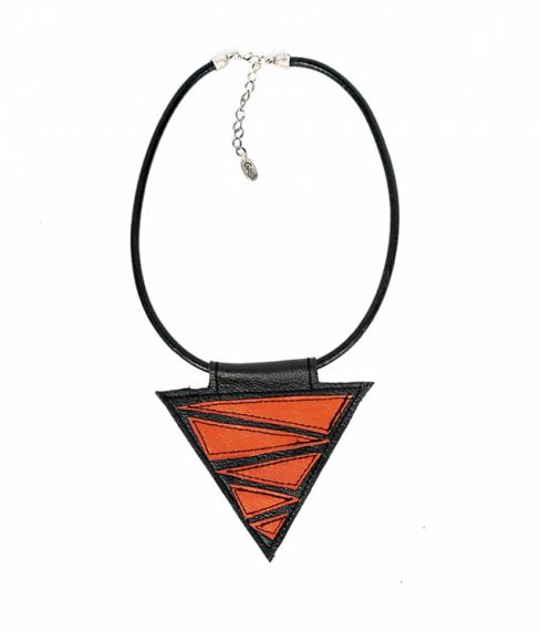 Stylish necklace of velour
