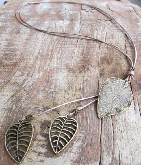 Long Necklace - Leaf