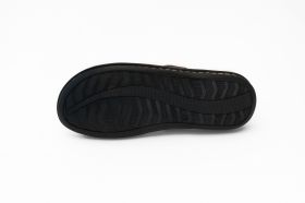 Men’s brown slippers