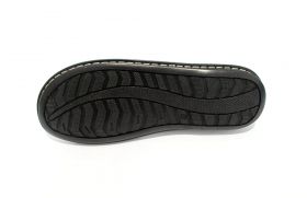 Men’s convenient black genuine leather slippers