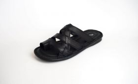 Men’s brown slippers