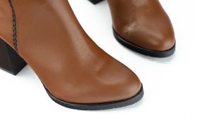 Kids' jungle boots with laces and a zipper in claret color