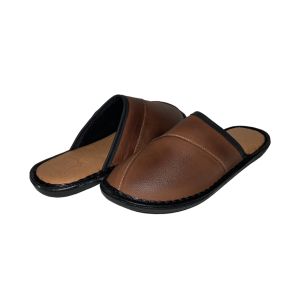 Домашни чехли от естествена кожа в кафяво