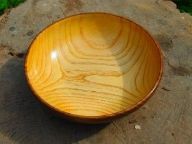 Hand-made wooden bowl 