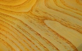 Hand-made wooden bowl 