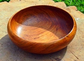Hand-made wooden bowl 