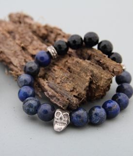 Skull bracelet for gentlemen