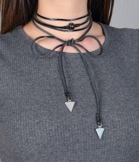 Choker of genuine leather