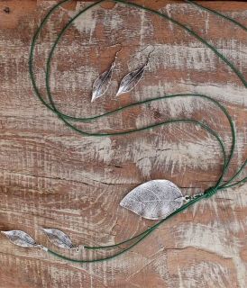 Long Necklace - Leaf
