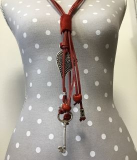 Long Leather Necklace - Key for the heart