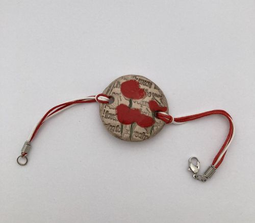 Ръчно изработена рисувана керамична мартеница - гривна.