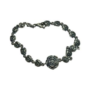 Beautiful necklace with metal plate